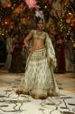1375271006_SonamKapoorastheshowstopperforRohitBalshow.jpg
